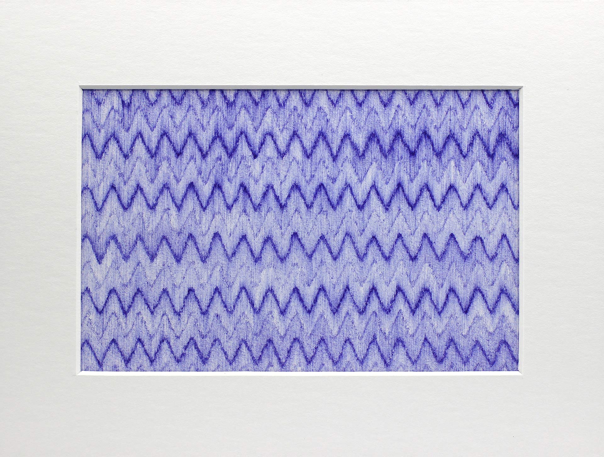 Lignes, oeuvre viviane rabaud, dessin au stylo à bille bleu représentant une étoffe