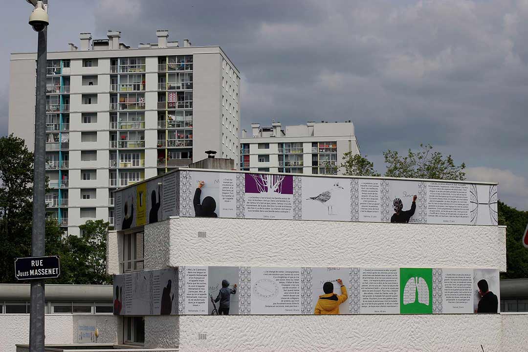 prendre-place-lorient-bois-du-chateau-mur-prenomade-oeuvre1-viviane-rabaud-3 prendre place, oeuvre, art contemporain, projet art participatif, mur prénomade, lorient, viviane rabaud